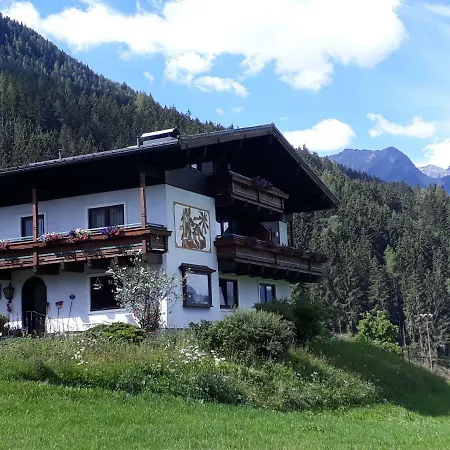 Wildkogelblick Homestay Neukirchen am Grossvenediger